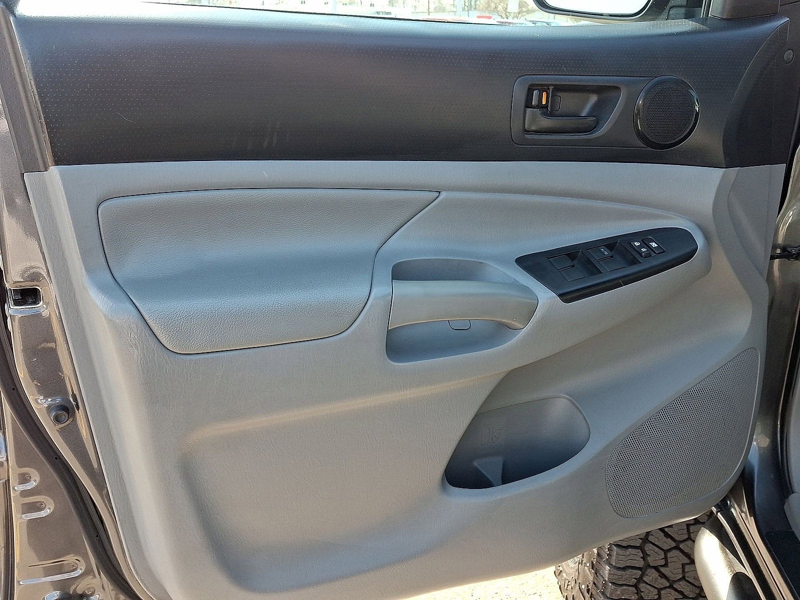 2012 Toyota Tacoma Base V6