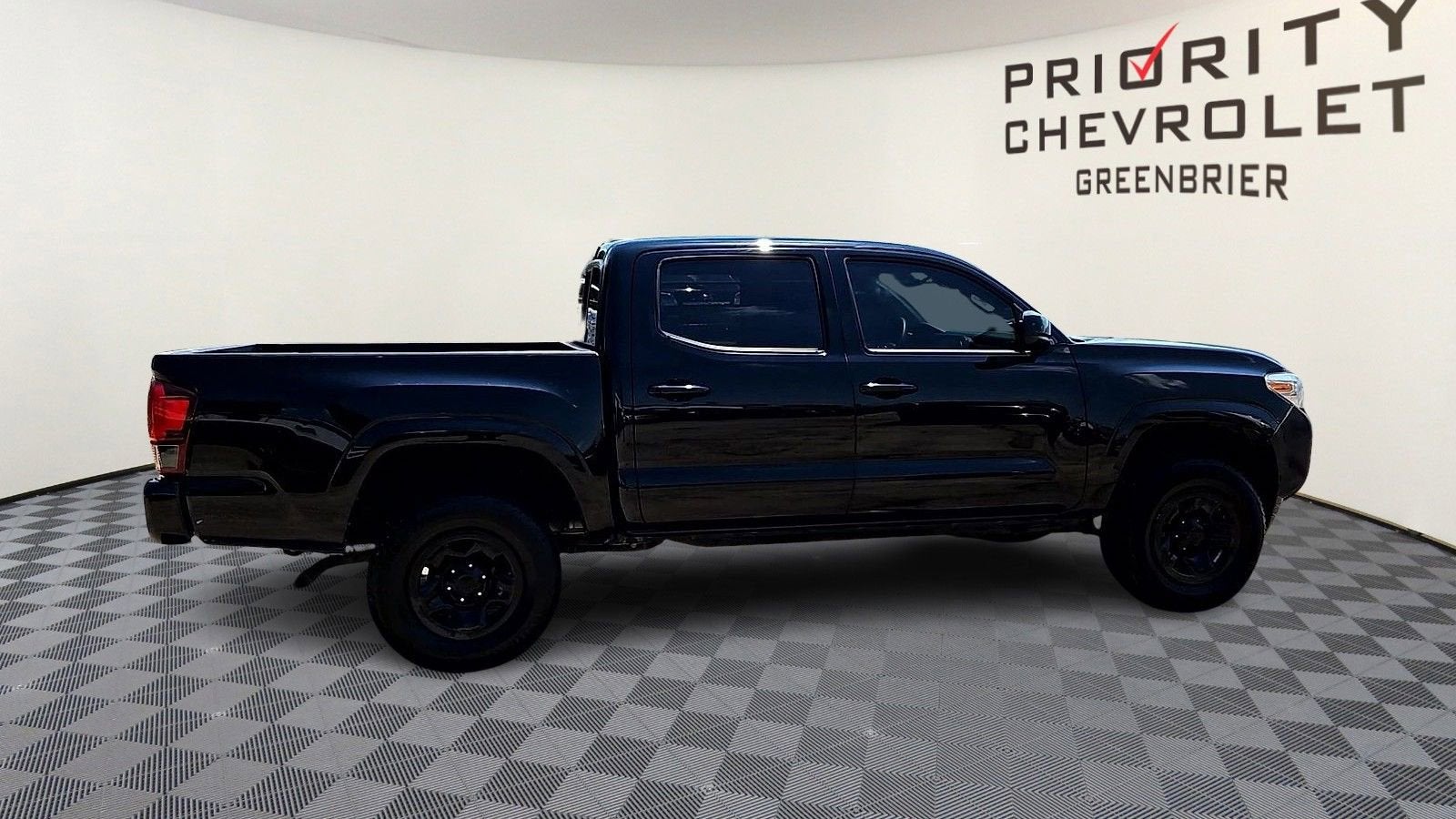 2023 Toyota Tacoma SR