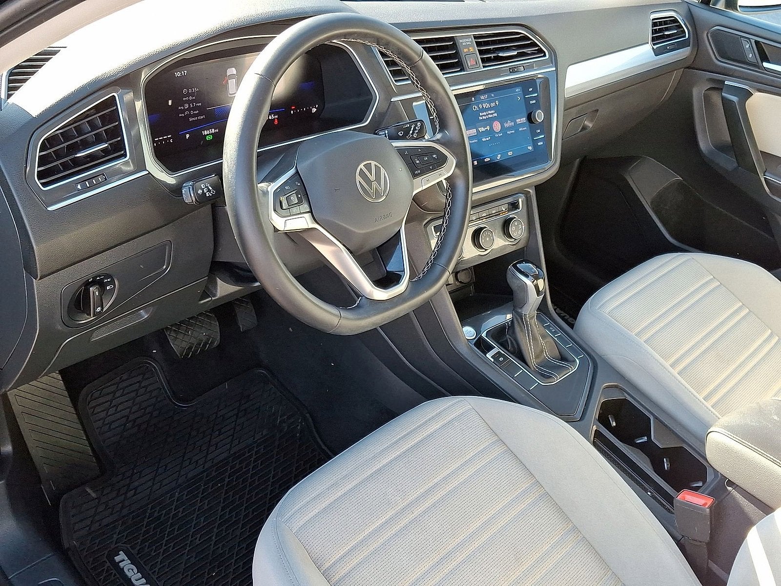 2024 Volkswagen Tiguan 2.0T S