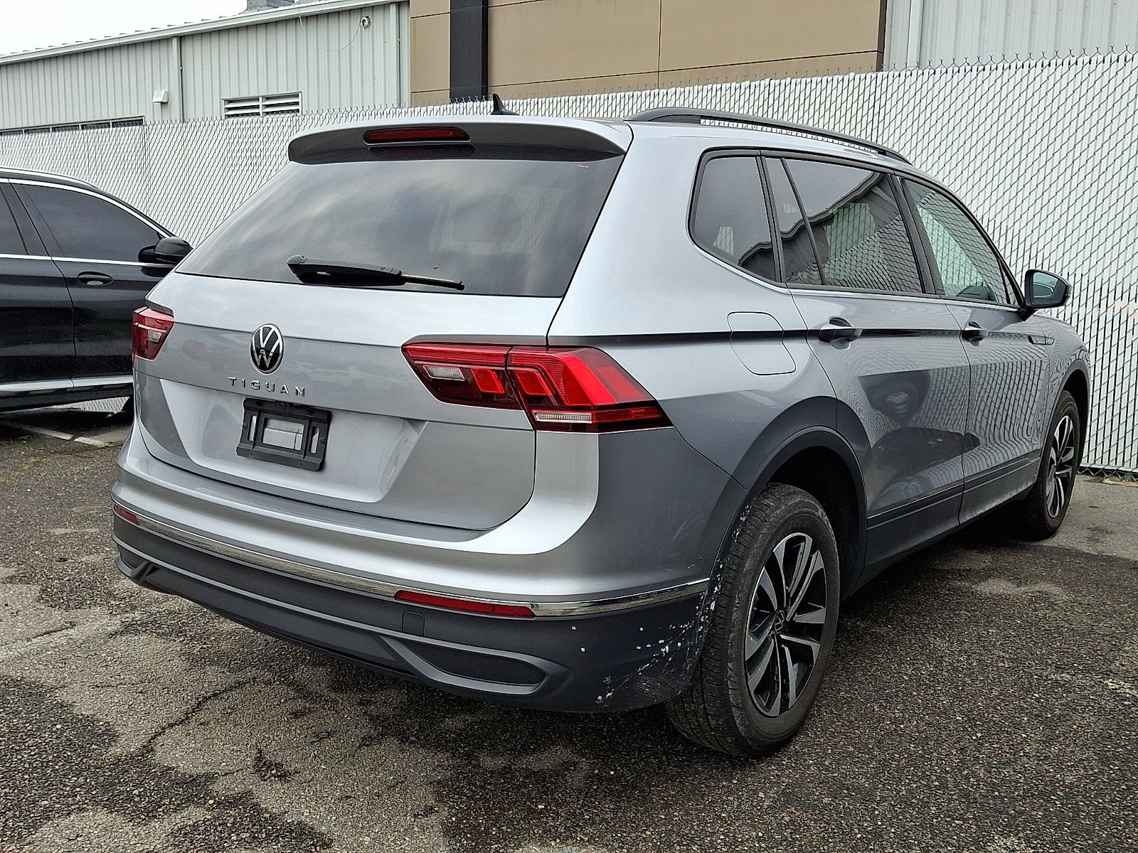 2023 Volkswagen Tiguan 2.0T S