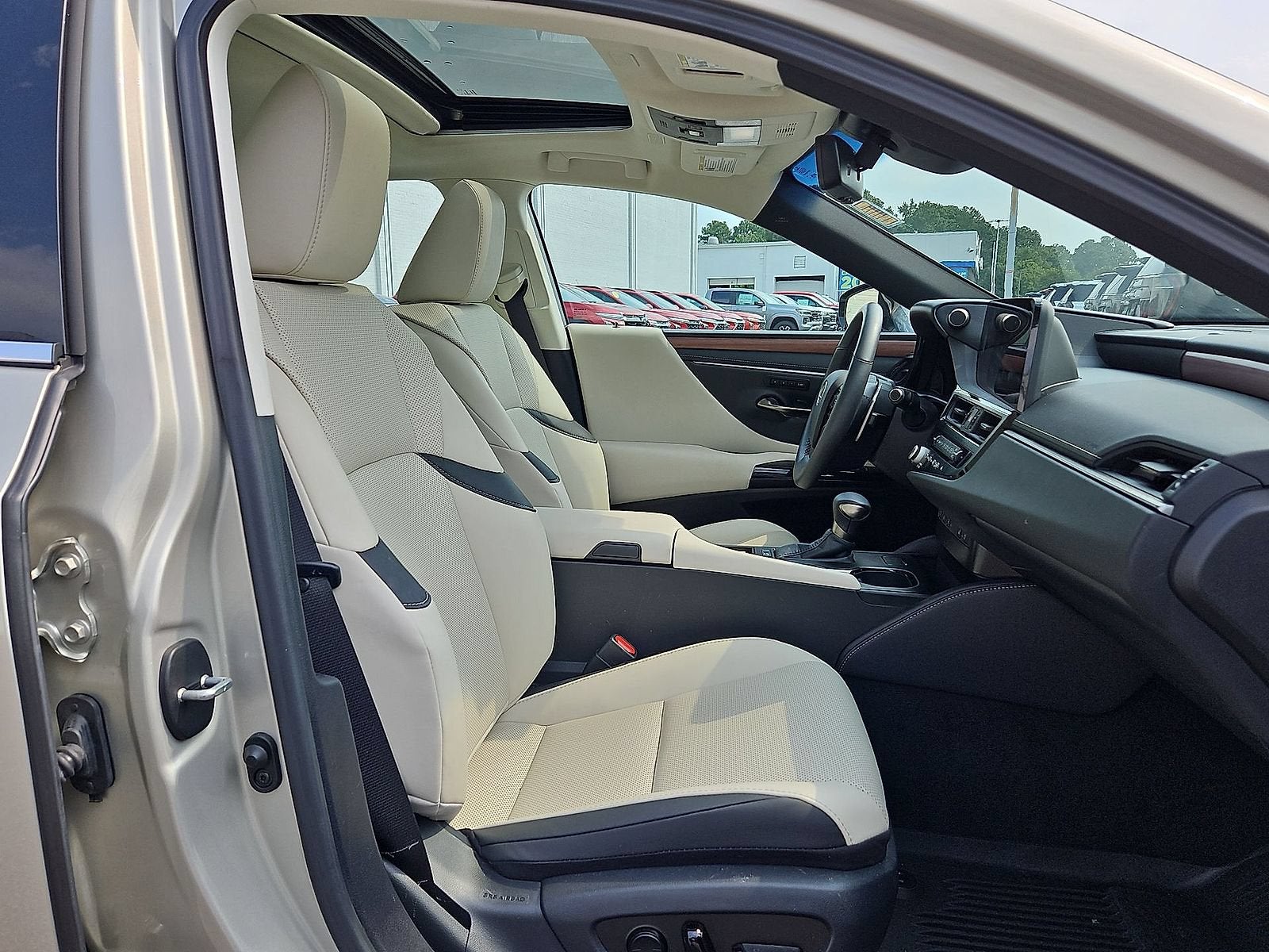 2025 Lexus ES 300h ES 300h