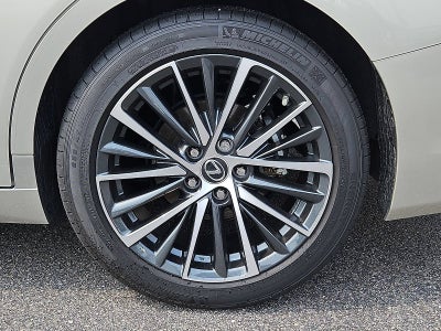 2025 Lexus ES 300h ES 300h