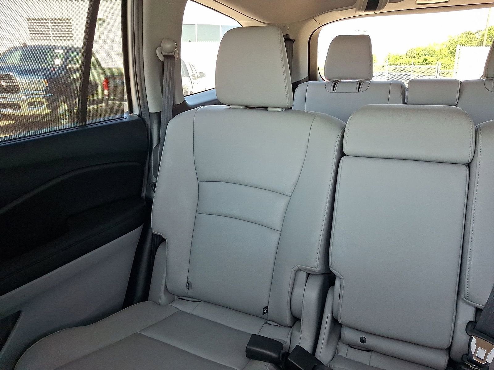 2022 Honda Pilot AWD Special Edition