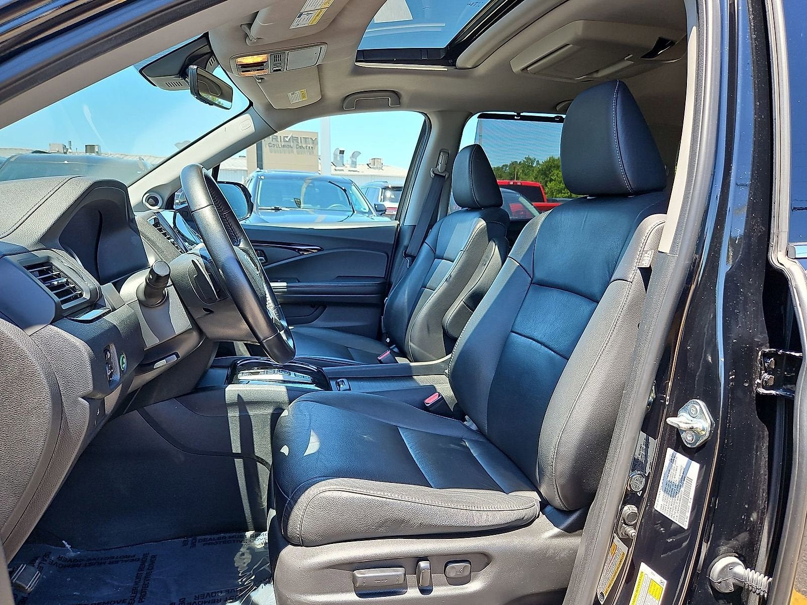 2021 Honda Pilot AWD Touring 8 Passenger