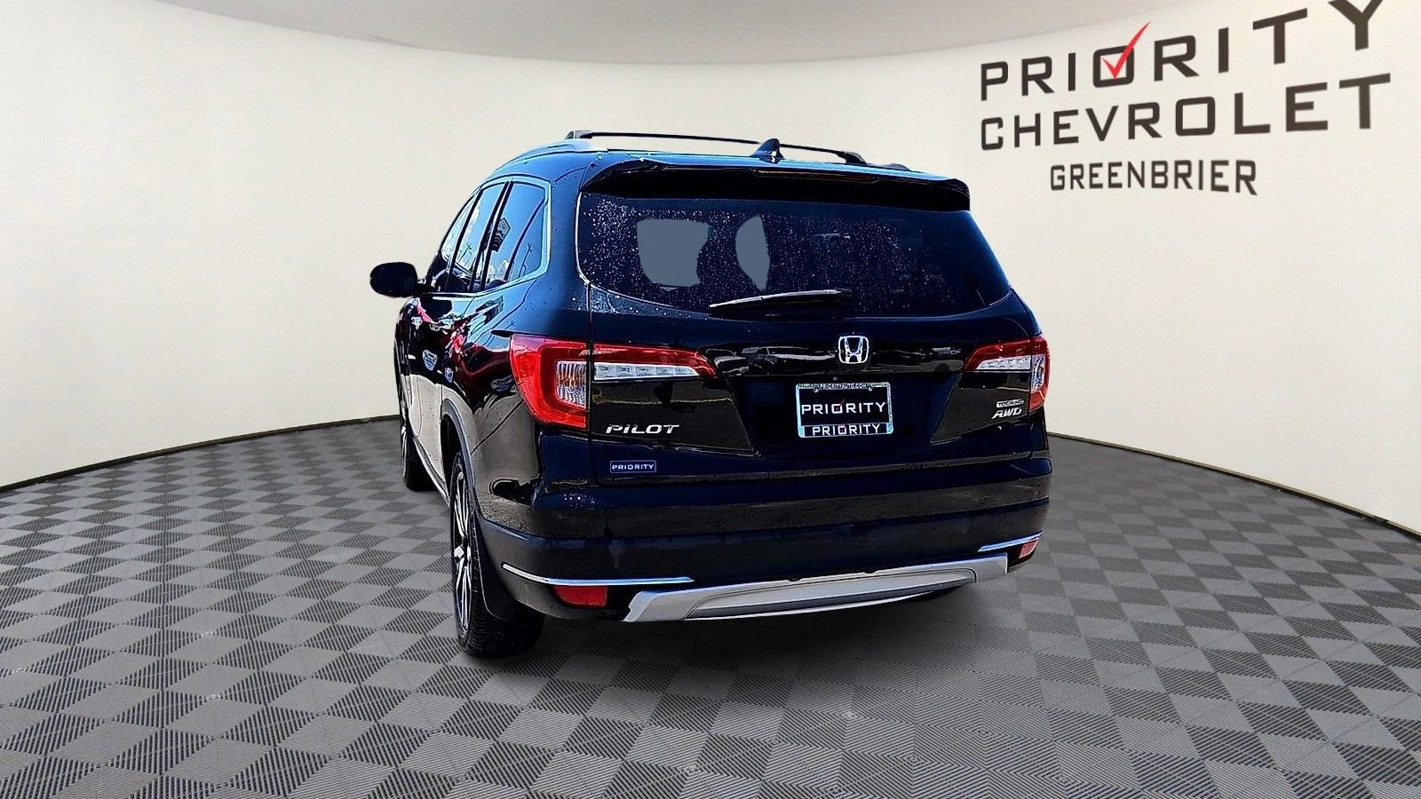 2021 Honda Pilot AWD Touring 8 Passenger
