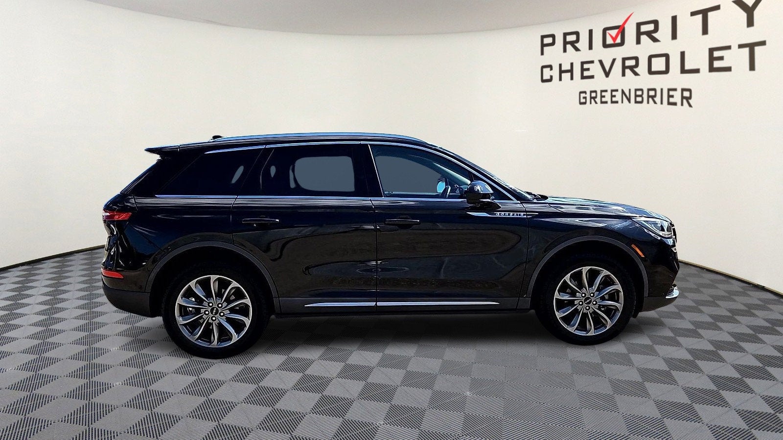 2022 Lincoln Corsair Standard