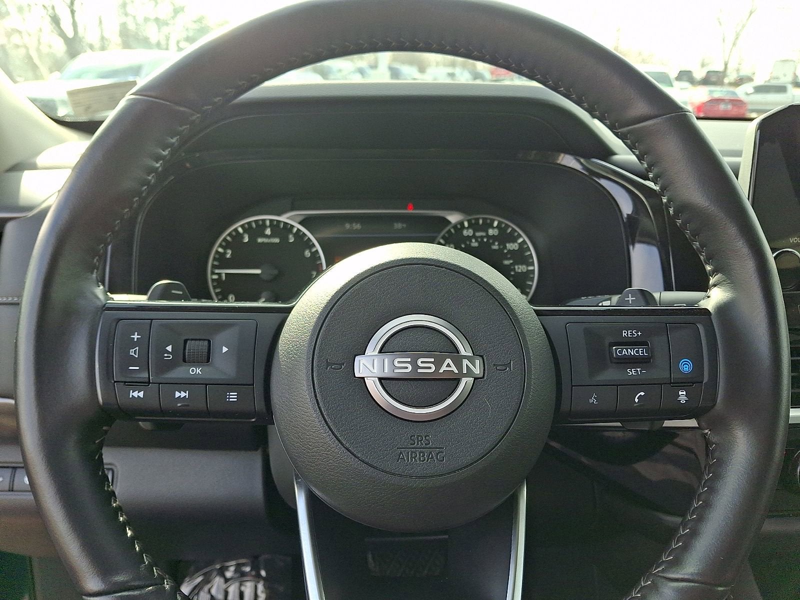 2025 Nissan Pathfinder SL 4WD