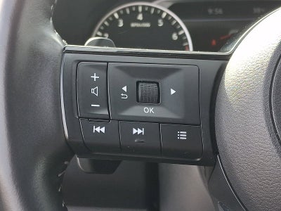 2025 Nissan Pathfinder SL 4WD