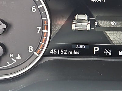2023 Nissan Pathfinder SL 4WD