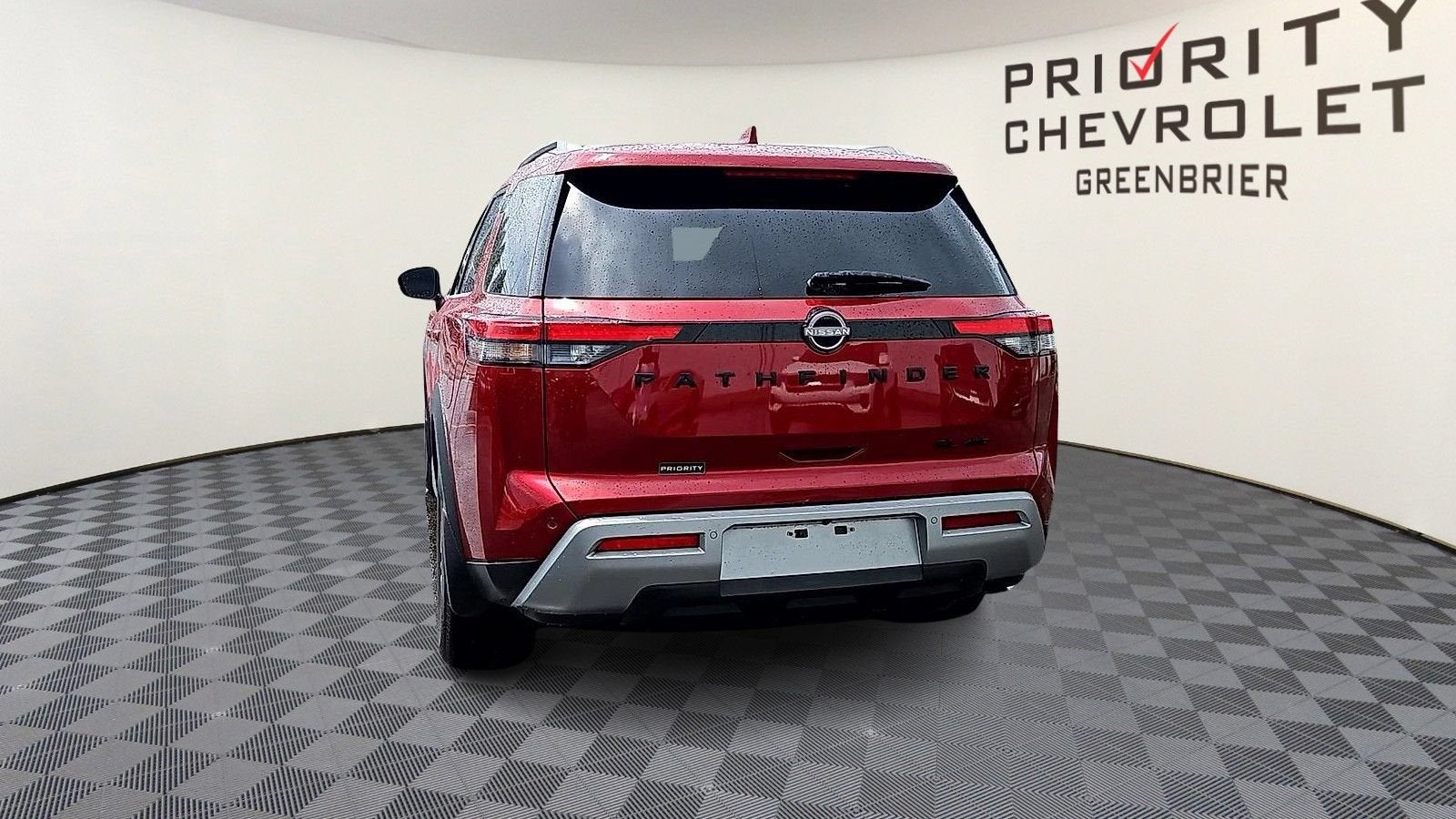 2023 Nissan Pathfinder SL 4WD