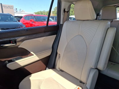 2022 Toyota Highlander Limited