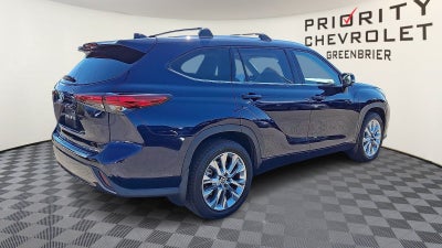 2022 Toyota Highlander Limited