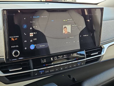 2025 Toyota Sienna Platinum