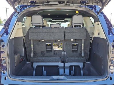 2025 Toyota Sienna Platinum