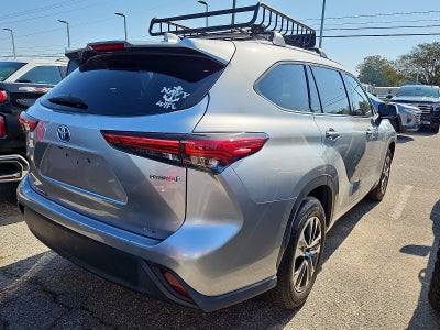 2022 Toyota Highlander Hybrid XLE