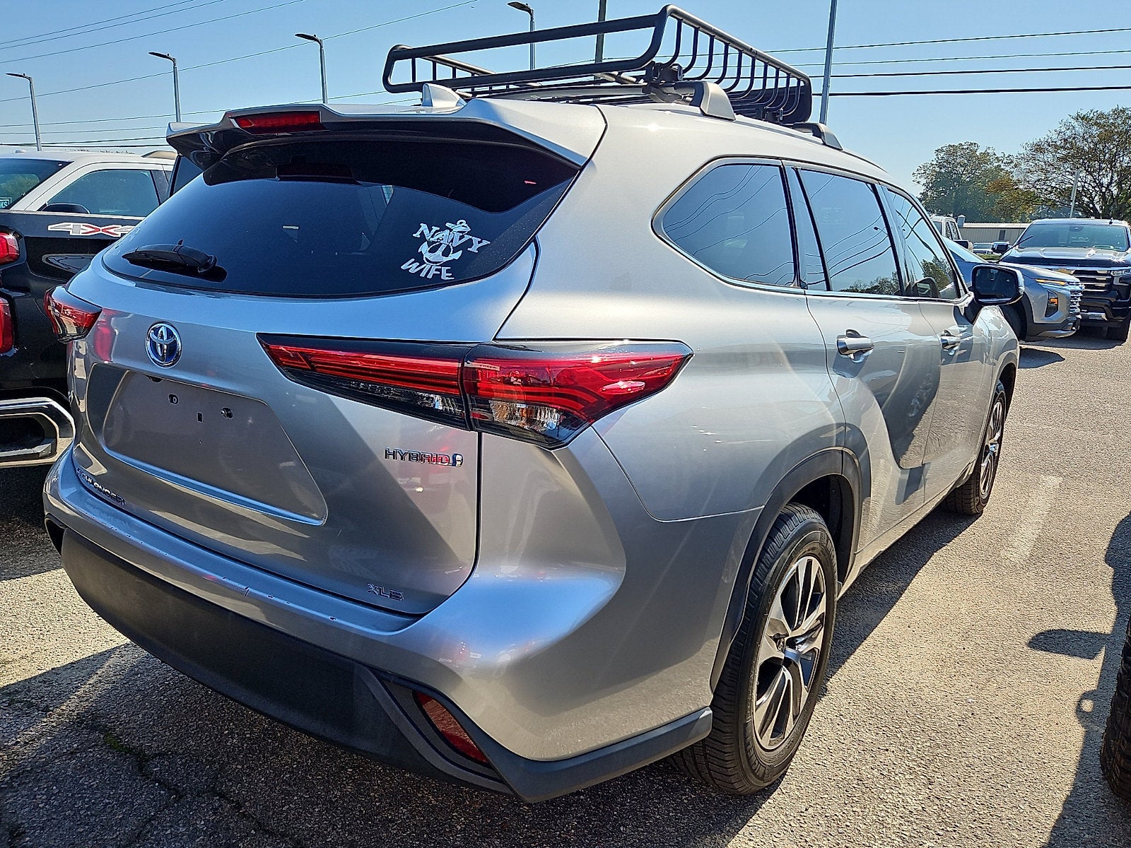 2022 Toyota Highlander Hybrid XLE