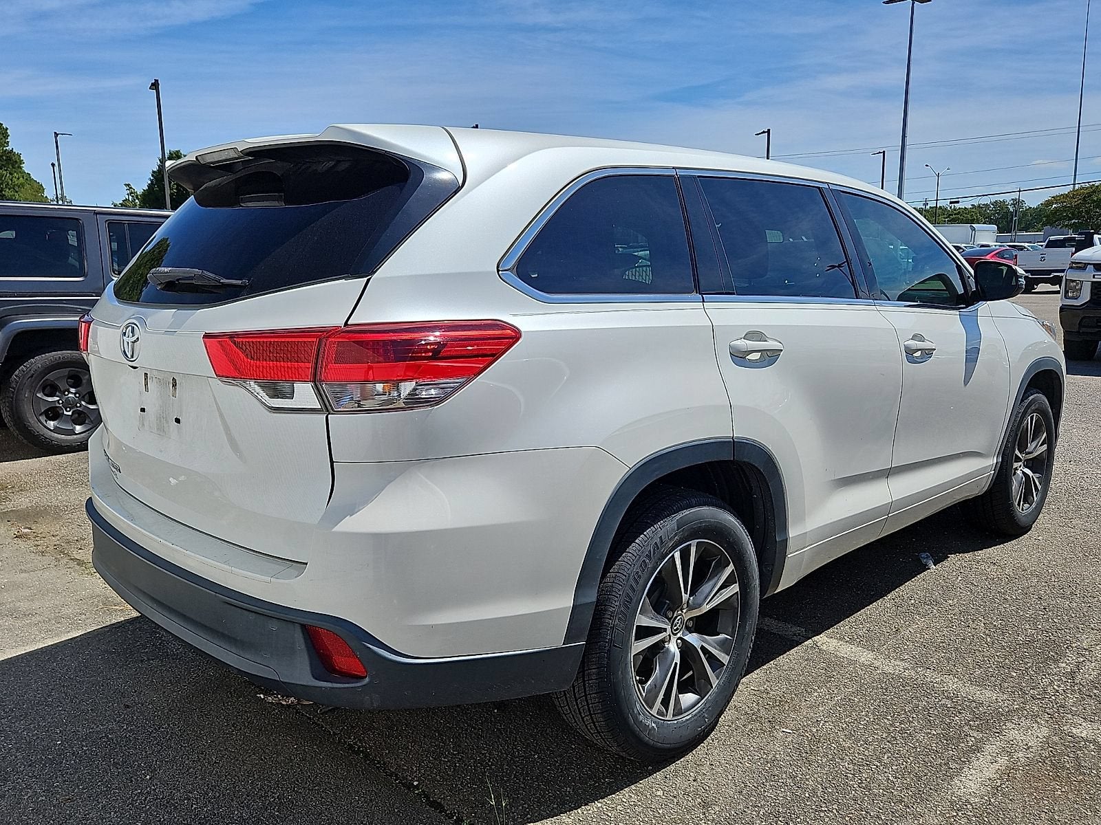 2017 Toyota Highlander LE
