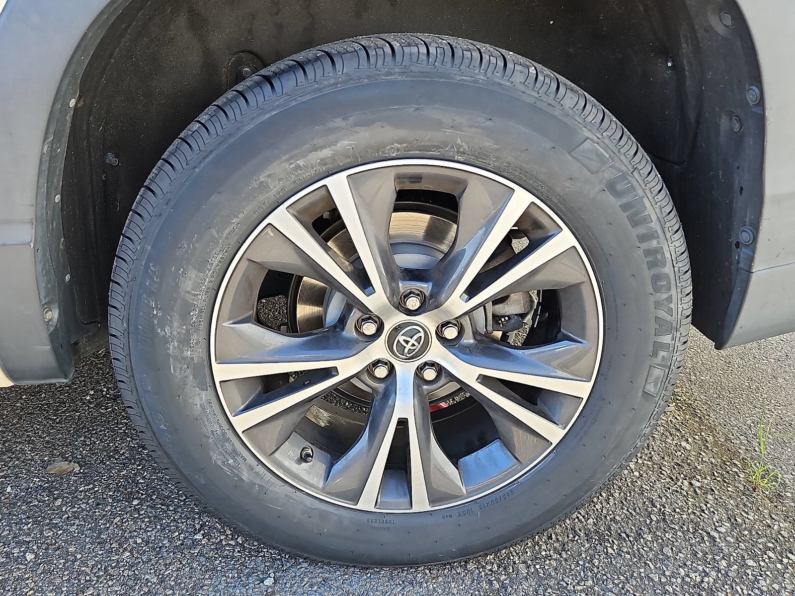 2017 Toyota Highlander LE