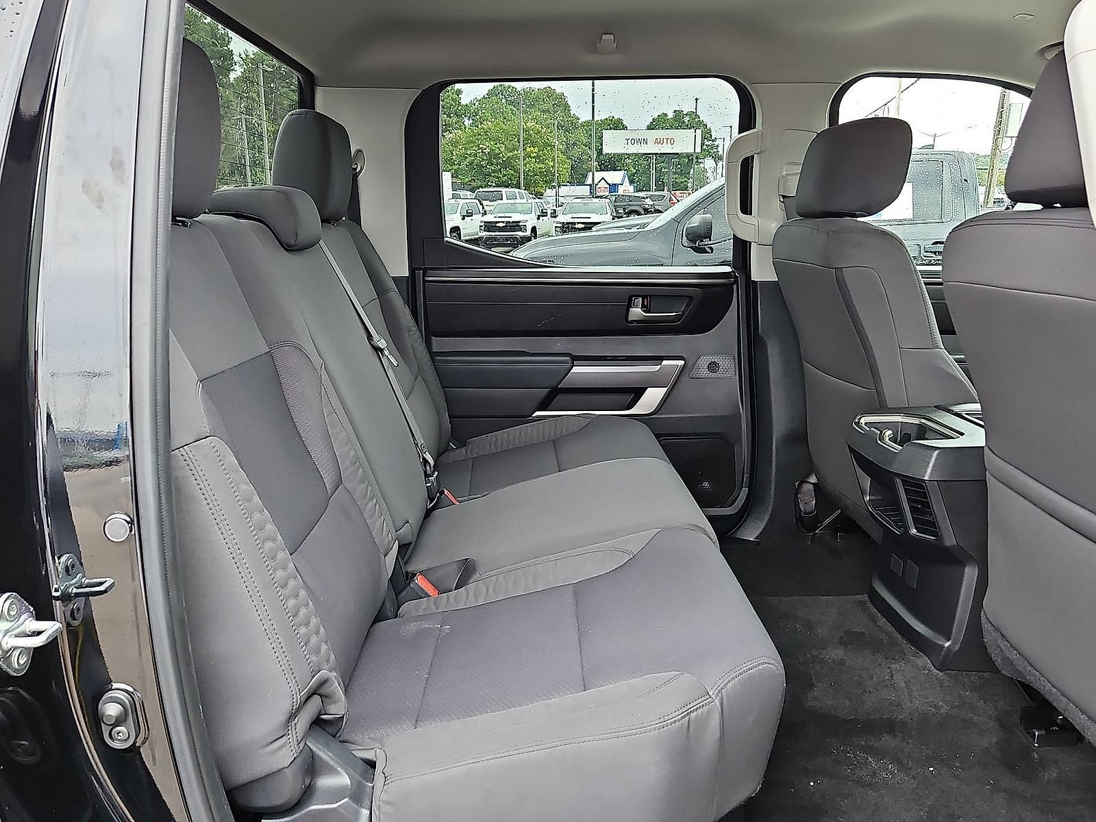 2022 Toyota Tundra SR5