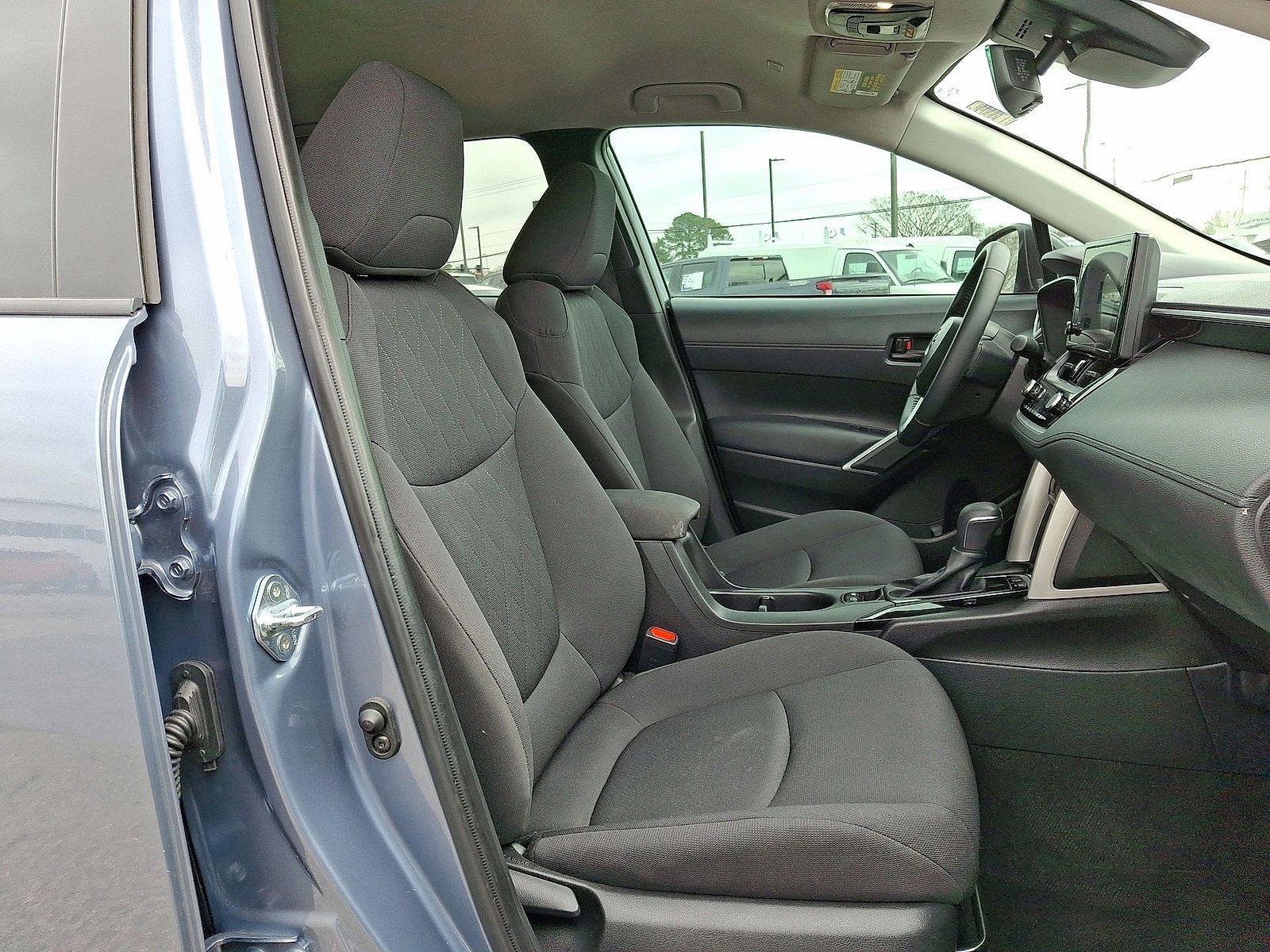 2025 Toyota Corolla Cross LE