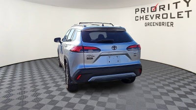 2025 Toyota Corolla Cross XLE