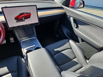 2022 Tesla Model Y Long Range Dual Motor All-Wheel Drive