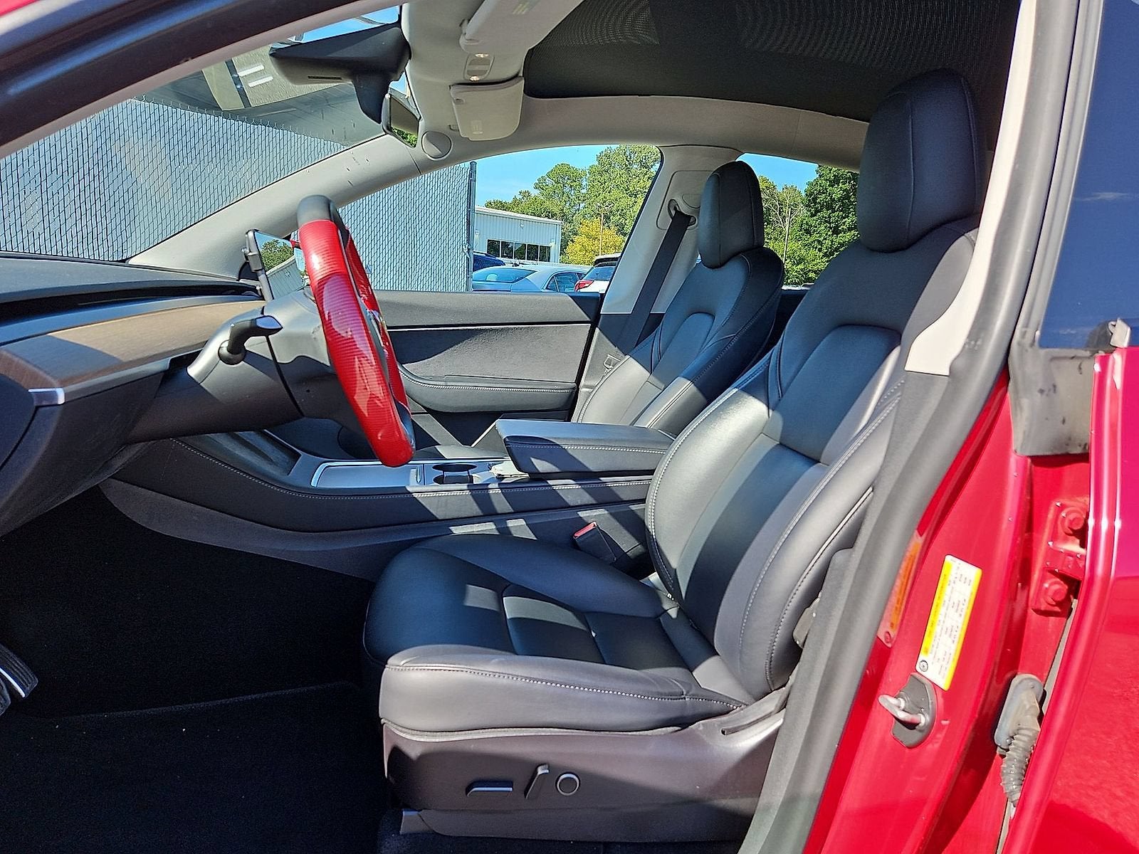 2022 Tesla Model Y Long Range Dual Motor All-Wheel Drive
