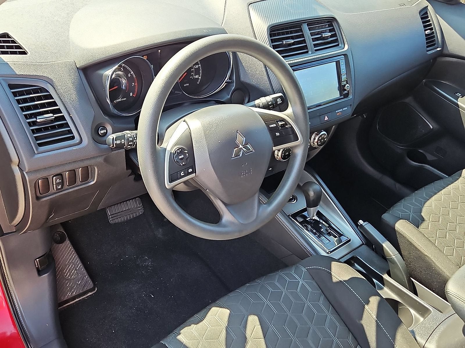 2025 Mitsubishi Outlander Sport 2.0 ES AWC