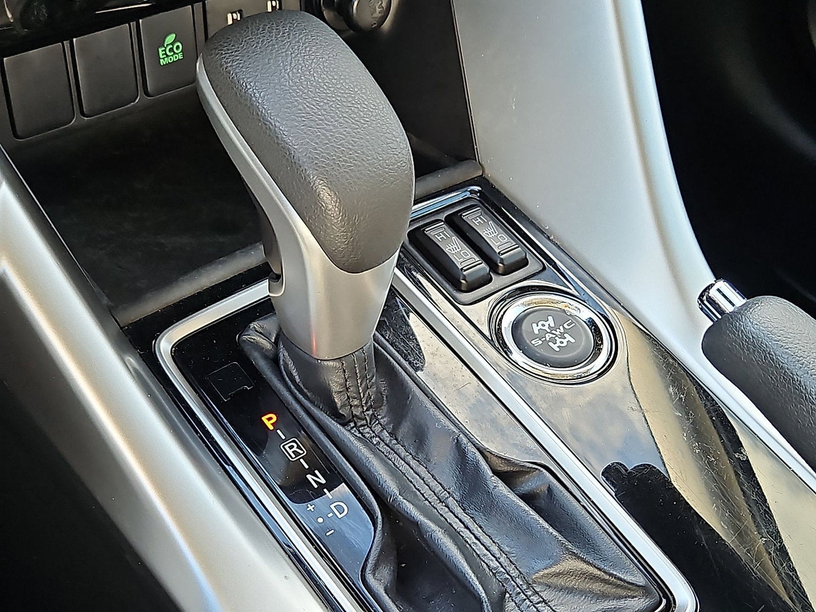2025 Mitsubishi Eclipse Cross LE