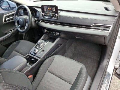 2024 Mitsubishi Outlander ES 2.5 2WD