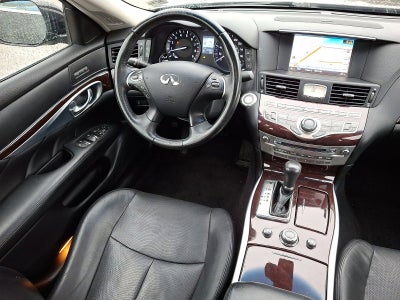 2017 INFINITI Q70L 3.7X