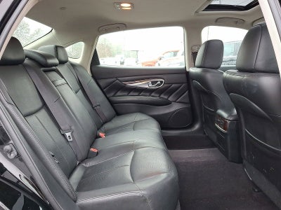 2017 INFINITI Q70L 3.7X