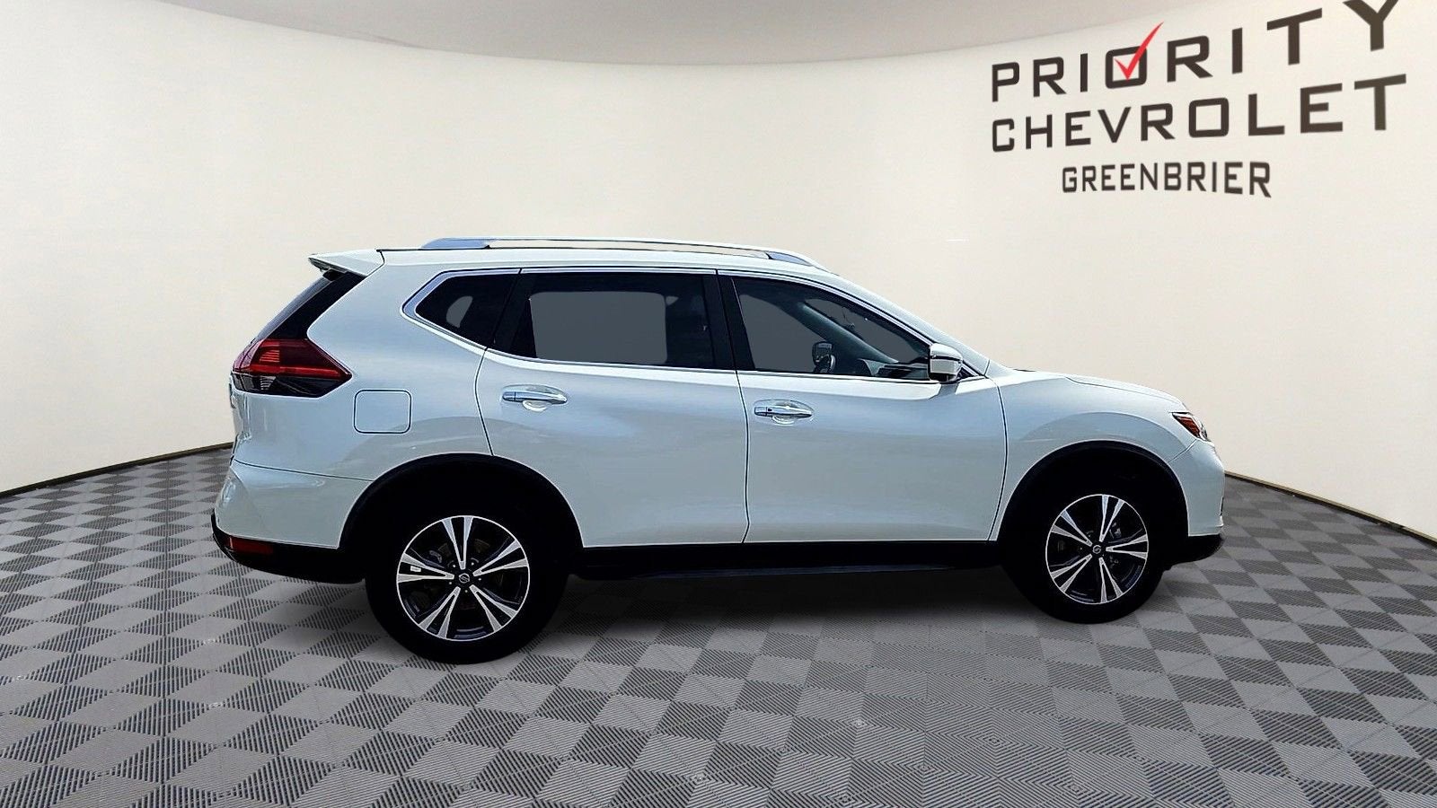 2020 Nissan Rogue SV FWD