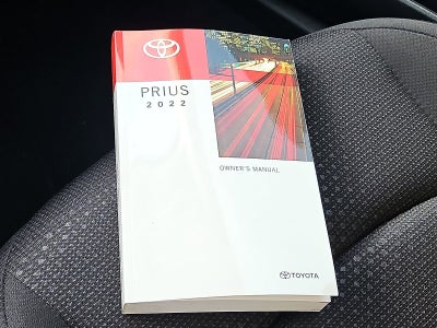 2022 Toyota Prius LE AWD-e