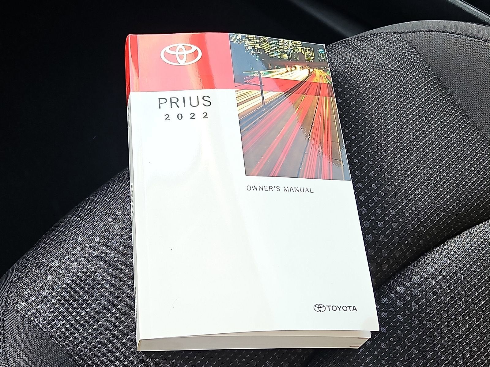 2022 Toyota Prius LE AWD-e