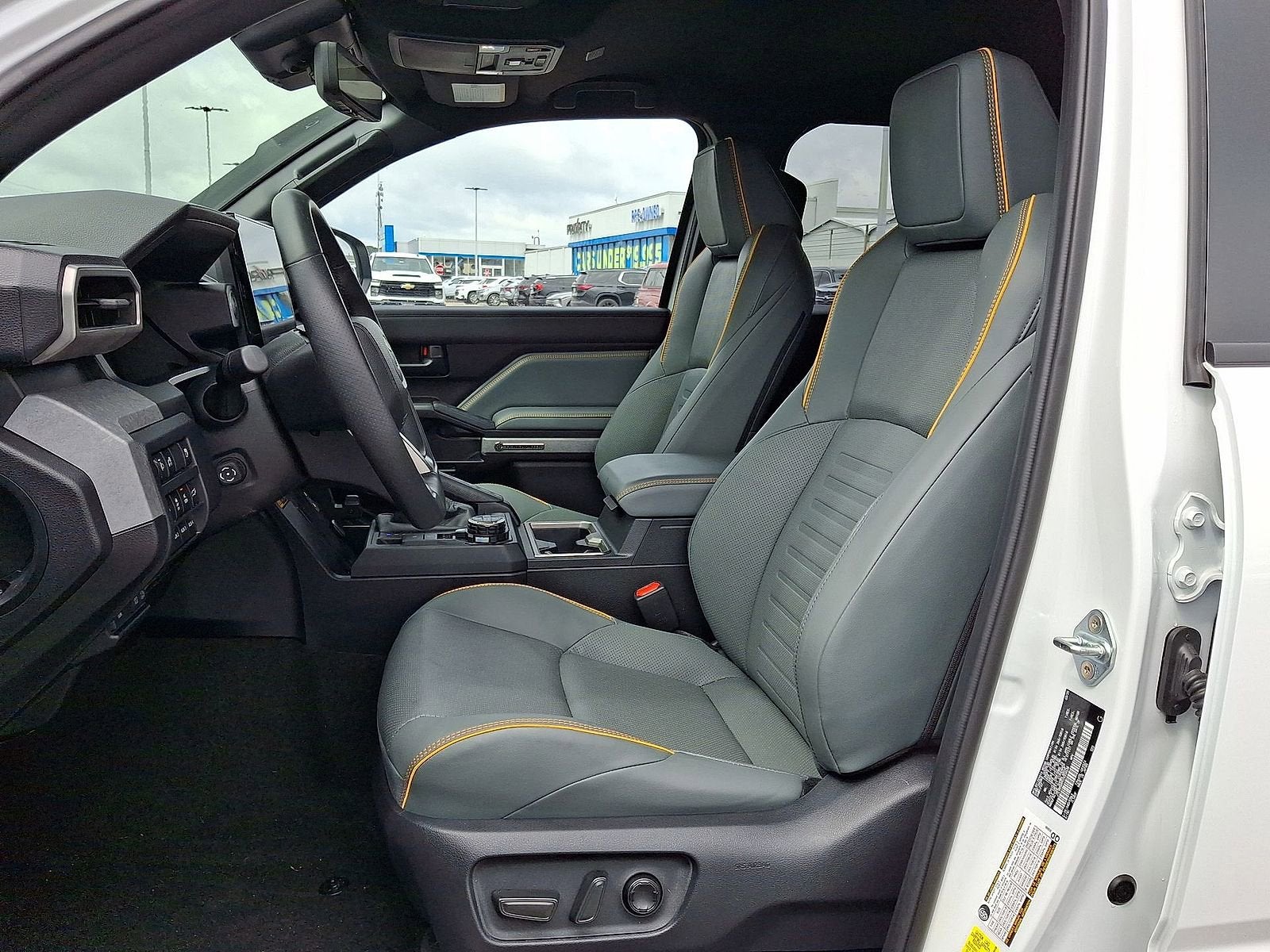 2025 Toyota 4Runner Hybrid Trailhunter