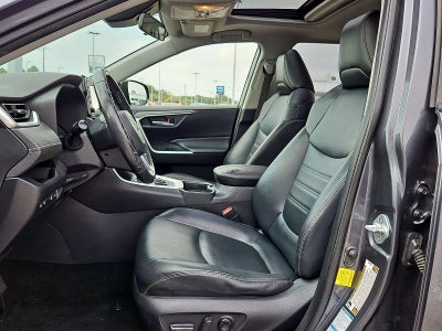 2019 Toyota RAV4 XLE Premium