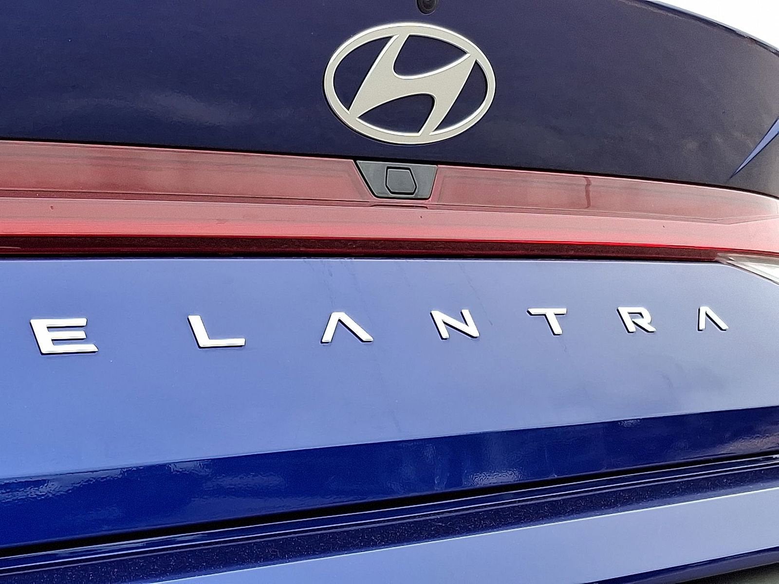 2024 Hyundai Elantra Hybrid Limited