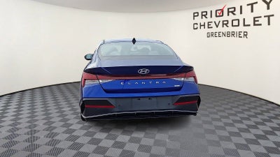 2024 Hyundai Elantra Hybrid Limited