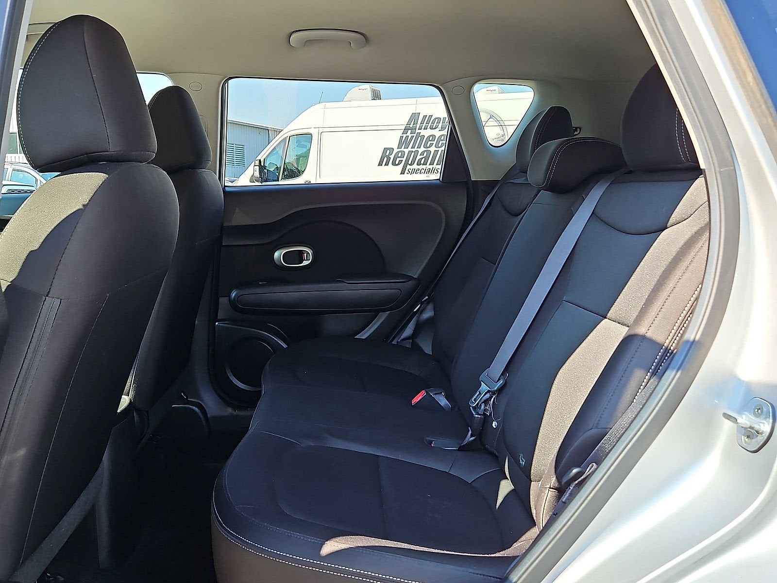 2017 Kia Soul Base
