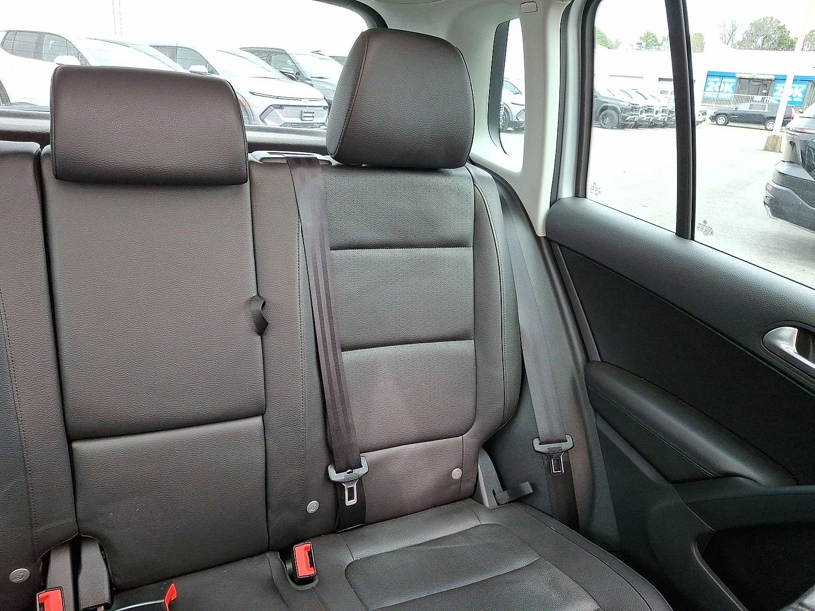 2016 Volkswagen Tiguan SE