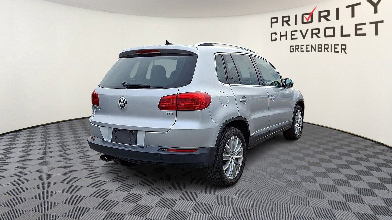 2016 Volkswagen Tiguan SE