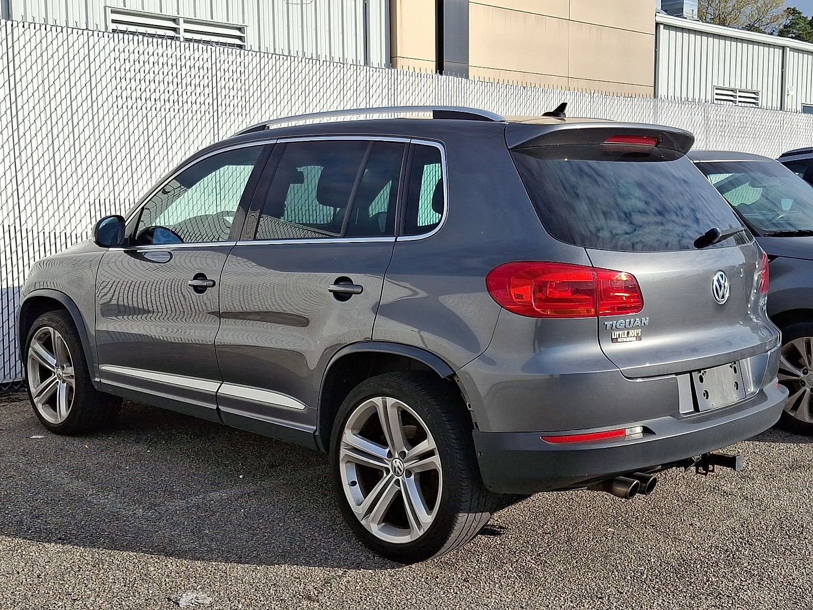 2014 Volkswagen Tiguan R-Line
